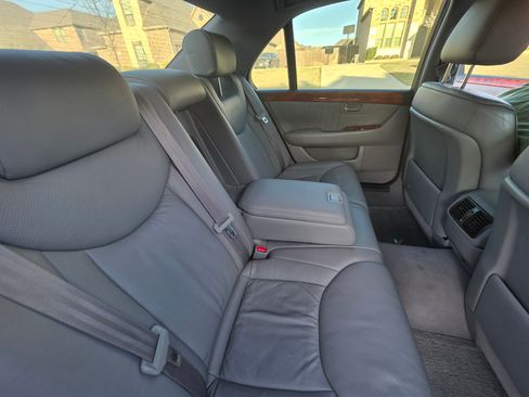 Used 2006 Lexus LS 430 image 21