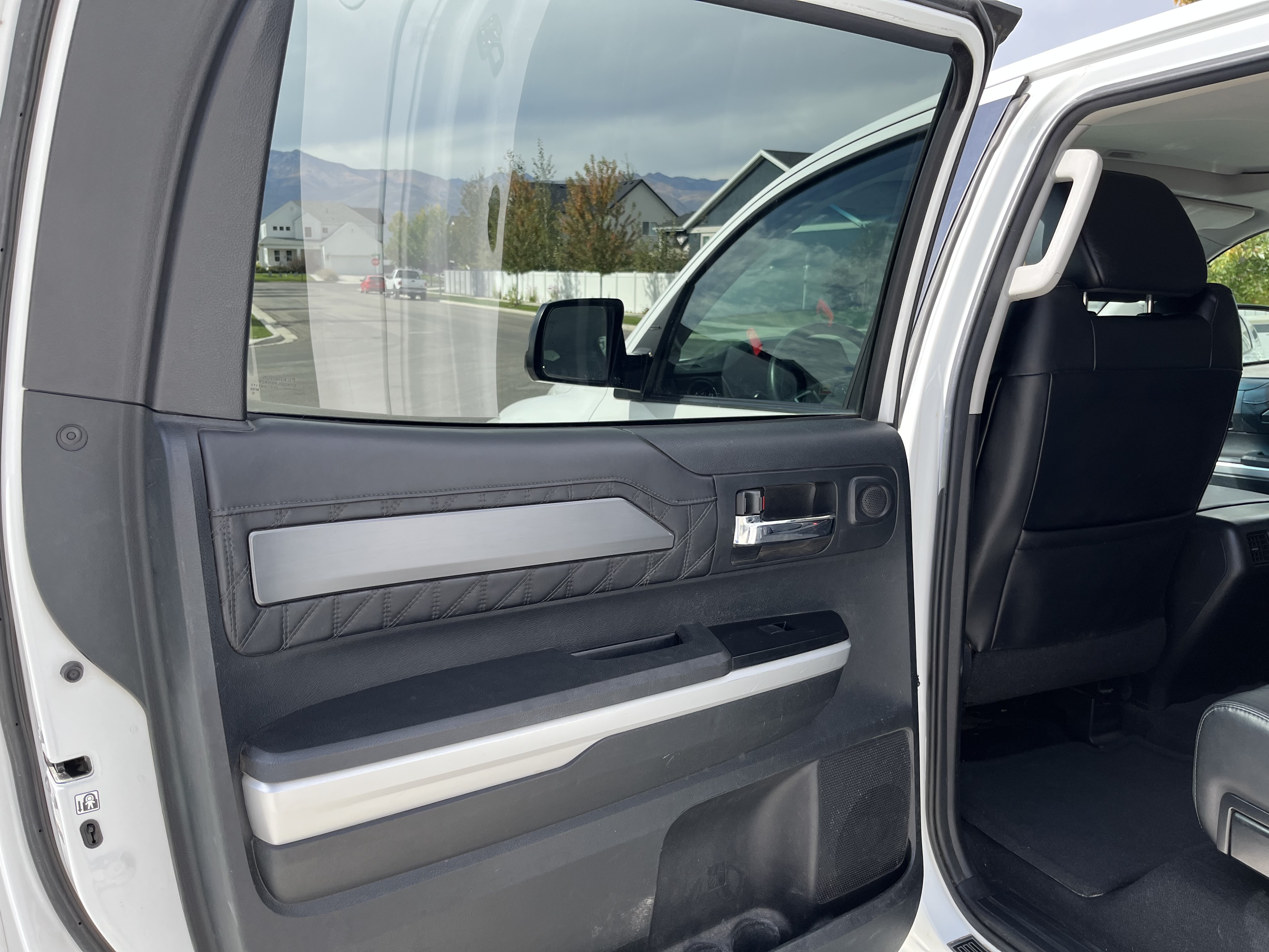 Used 2016 Toyota Tundra Platinum AWD/4WD image 20