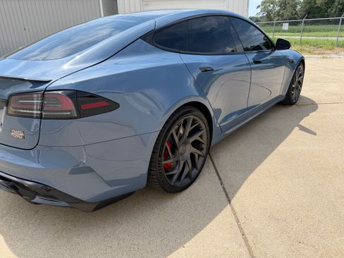 Used 2026 Tesla Model S Plaid AWD/4WD image 8