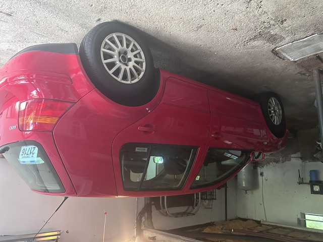 Used 2003 Volkswagen Golf GLS FWD image 5