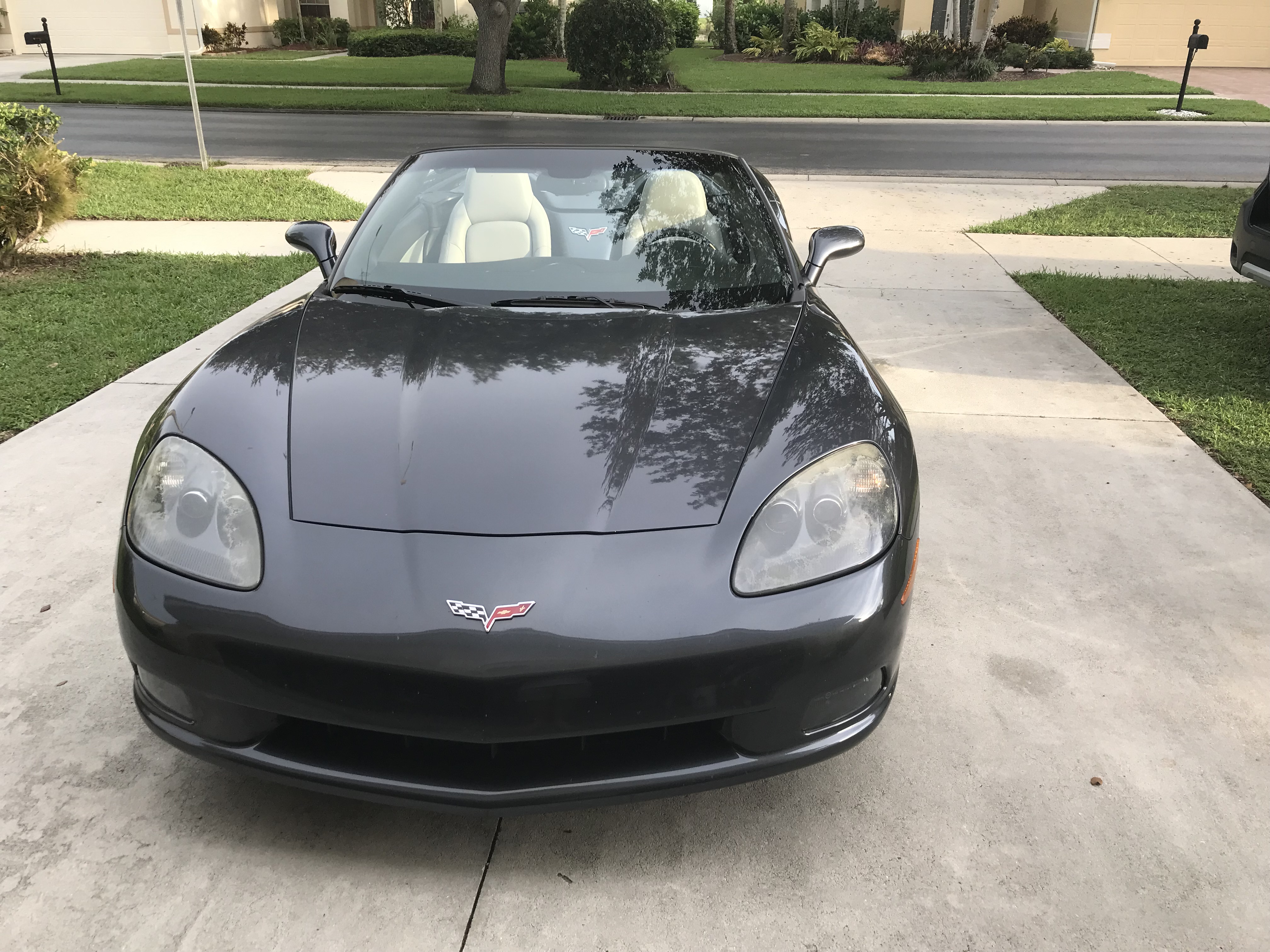 Used 2009 Chevrolet Corvette Convertible w/ Preferred Equipment Group RWD image 4