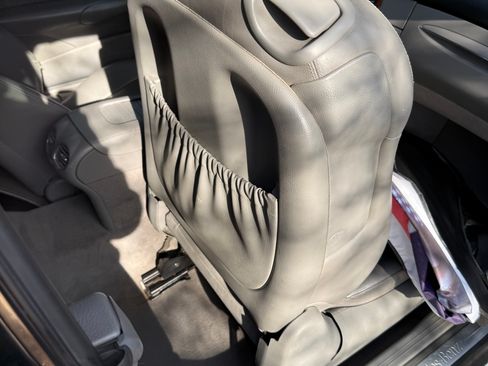 Used 2007 Mercedes-Benz CLK 550 Cabriolet image 13