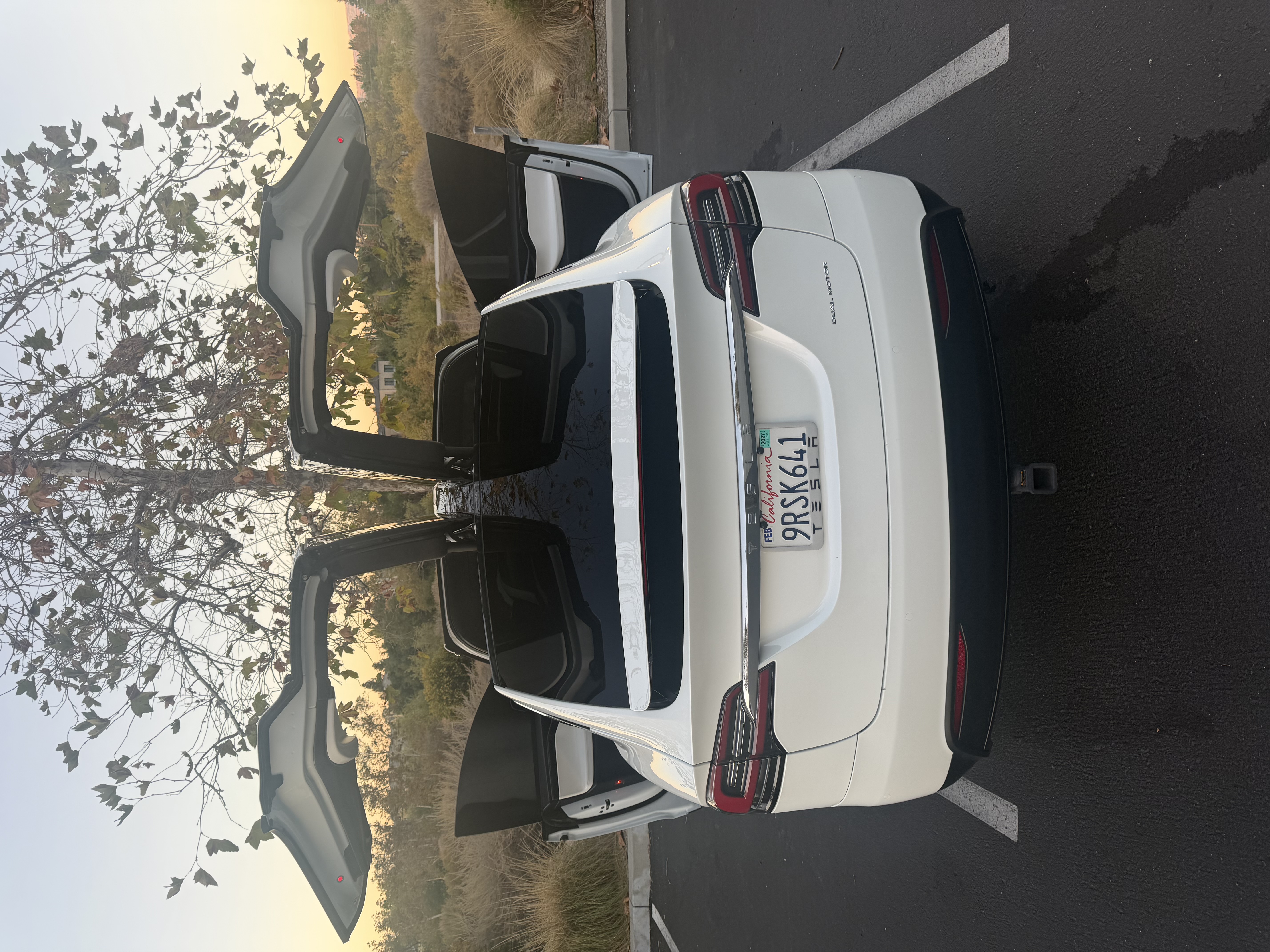 Used 2019 Tesla Model X Long Range AWD/4WD image 18