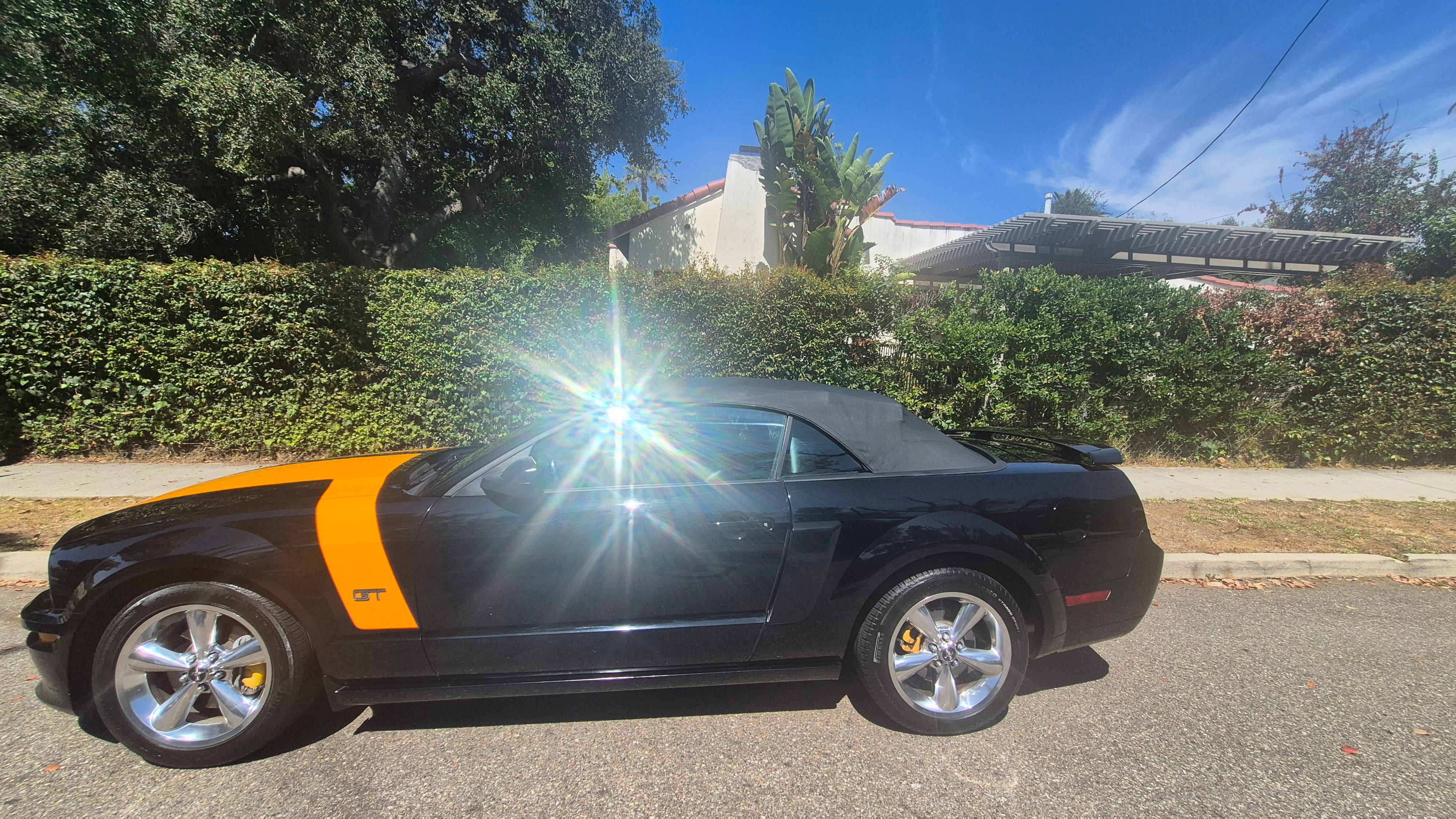 Used 2006 Ford Mustang GT Premium RWD image 19