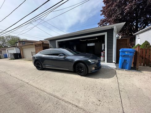 Used 2016 Tesla Model S 90D AWD/4WD image 6