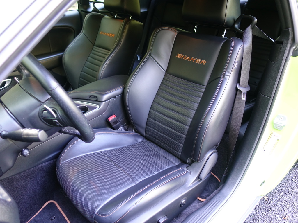 Used 2015 Dodge Challenger R/T Scat Pack RWD image 18