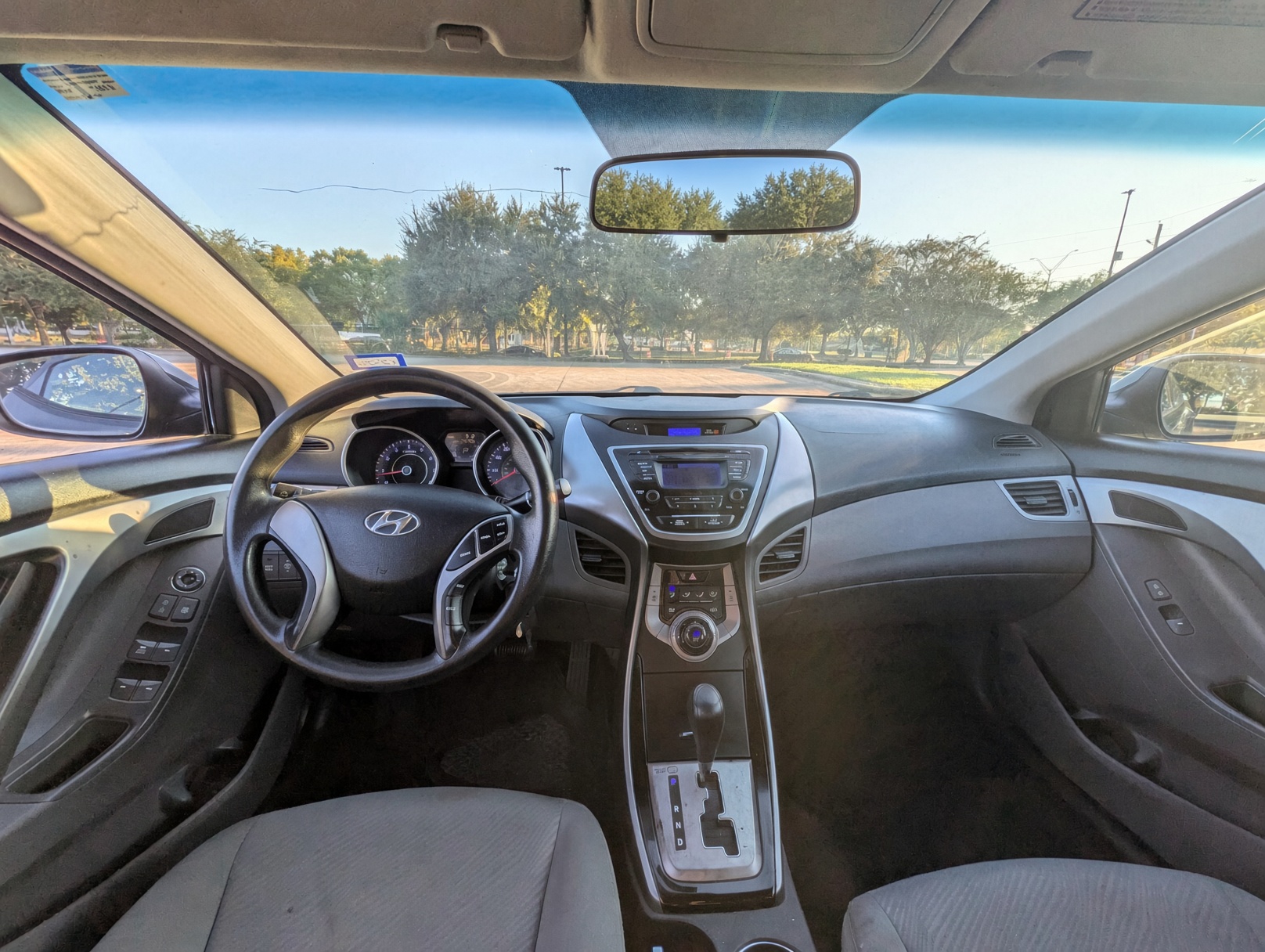 Used 2013 Hyundai Elantra GLS FWD image 13