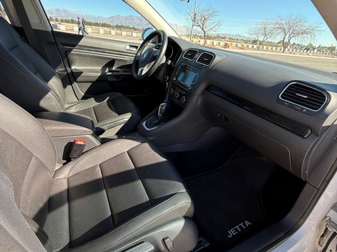 Used 2014 Volkswagen Jetta SE image 13