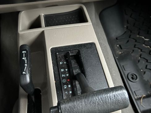 Used 2006 Jeep Wrangler X w/ Tire & Wheel Group (Ecco) image 8