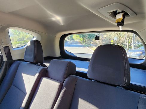 Used 2013 Toyota RAV4 XLE image 16