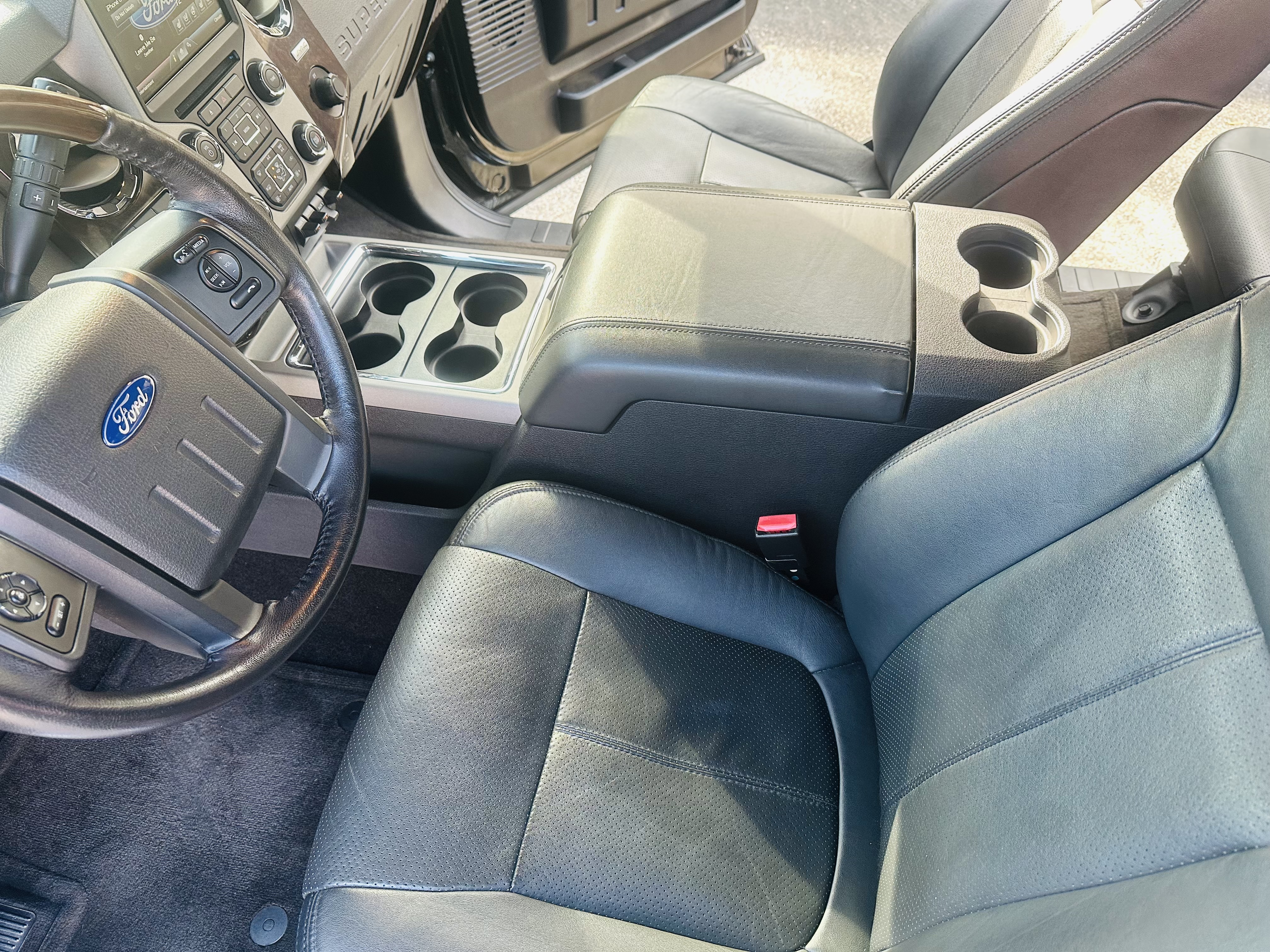 Used 2015 Ford F350 Platinum w/ Snow Plow Prep Package AWD/4WD image 14