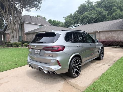 Used 2021 BMW X5 M w/ Executive Package AWD/4WD image 4