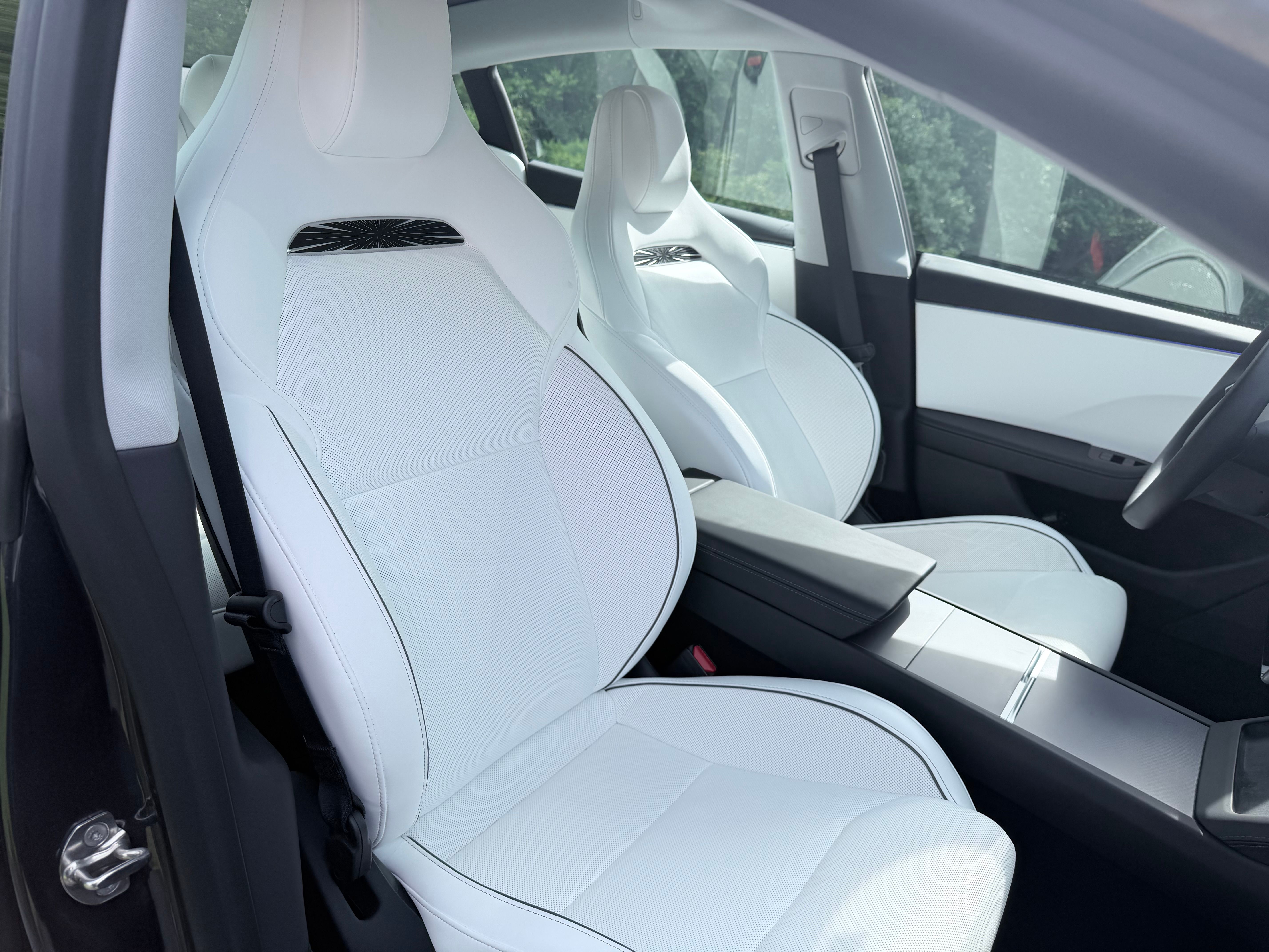 Used 2024 Tesla Model 3 Performance AWD/4WD image 13