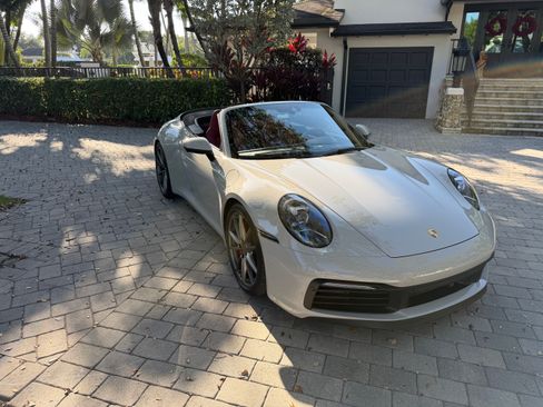 Used 2020 Porsche 911 Carrera 4S image 17