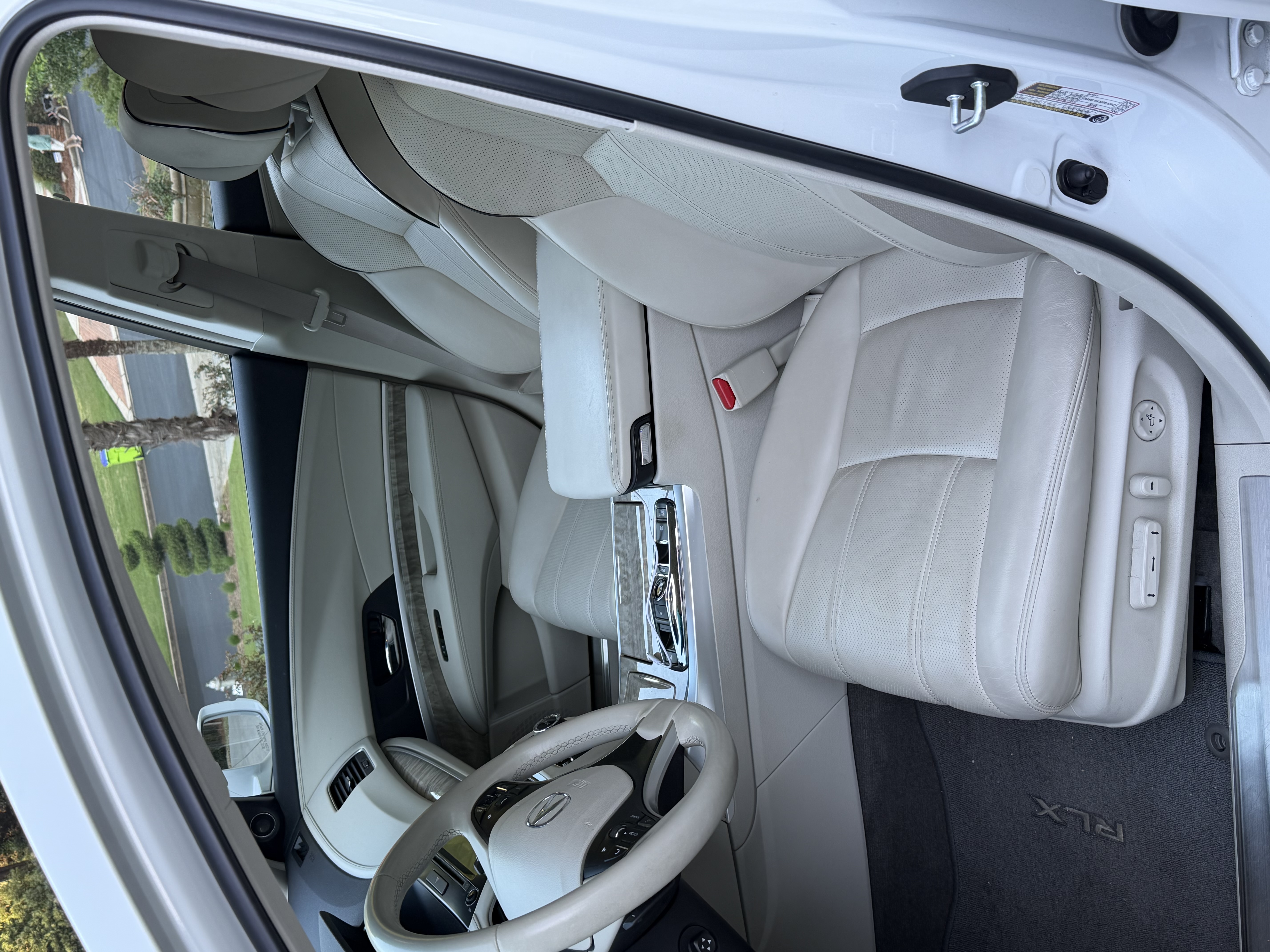 Used 2019 Acura RLX w/ Technology Package FWD image 12