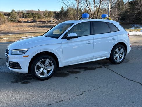 Used 2018 Audi Q5 2.0T Premium w/ Convenience Package AWD/4WD image 12