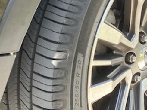 Used 2016 Ford Explorer Platinum image 10