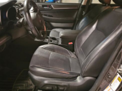 Used 2018 Subaru Legacy 2.5i Limited image 10