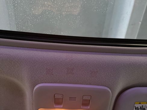 Used 2015 Toyota Prius C Four image 11