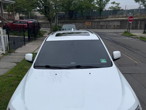 Used 2018 Jeep Grand Cherokee Altitude image 11