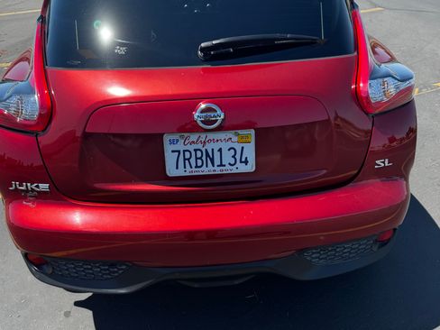 Used 2015 Nissan Juke SL image 14