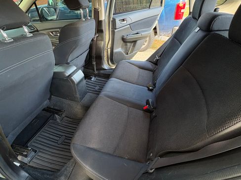 Used 2013 Subaru Crosstrek 2.0i Premium image 15