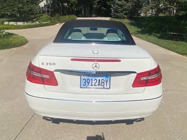 Used 2011 Mercedes-Benz E 350 Cabriolet image 10