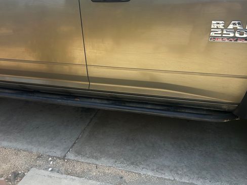Used 2014 RAM 2500 Tradesman w/ Chrome Appearance Group AWD/4WD image 11