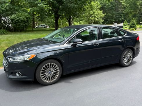 Used 2014 Ford Fusion Titanium FWD image 2
