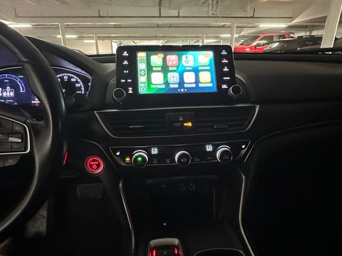 Used 2021 Honda Accord EX-L image 6