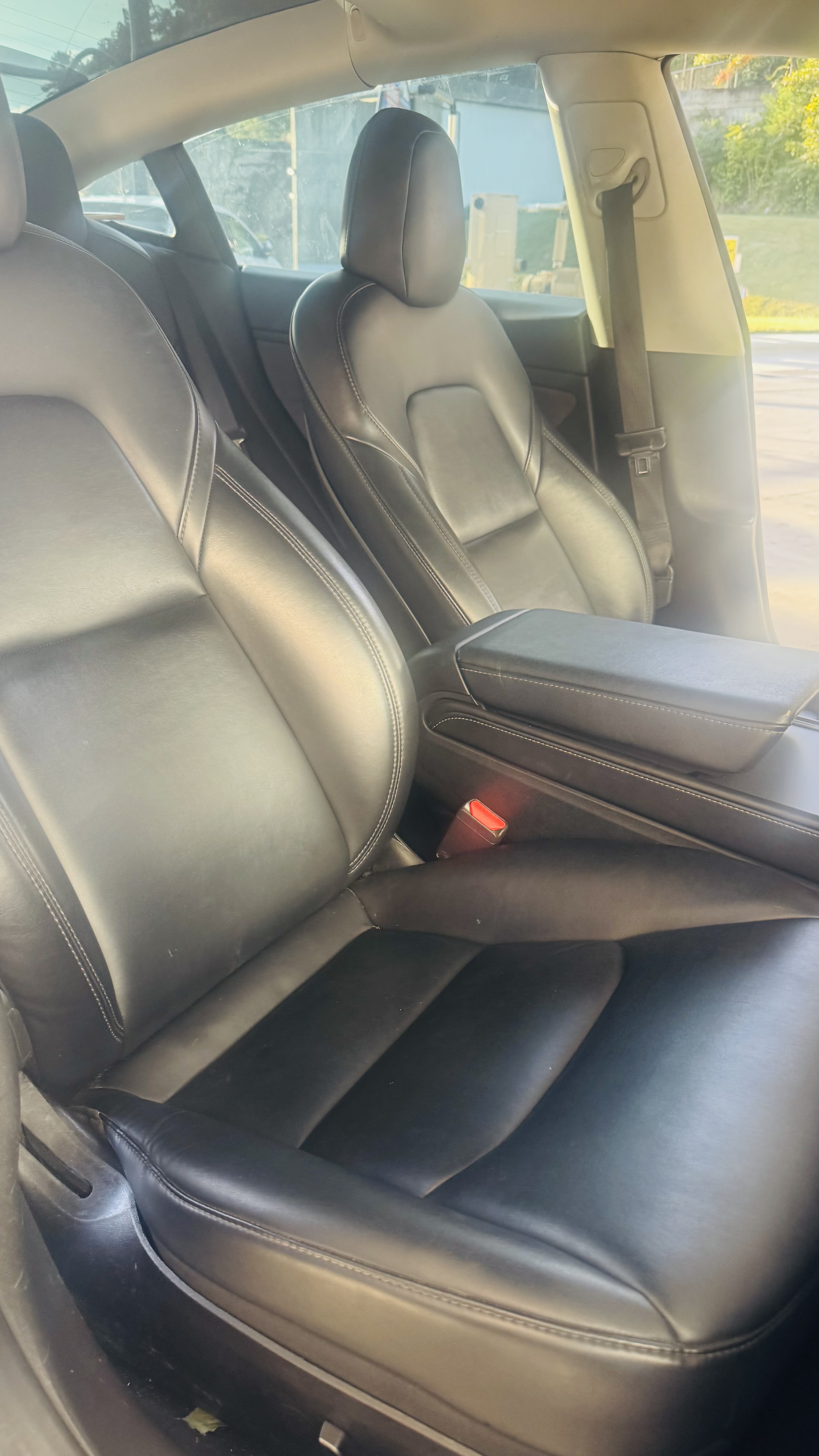 Used 2021 Tesla Model 3 Standard Range Plus RWD image 6