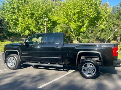 Used 2015 GMC Sierra 2500 SLT w/ Duramax Plus Package