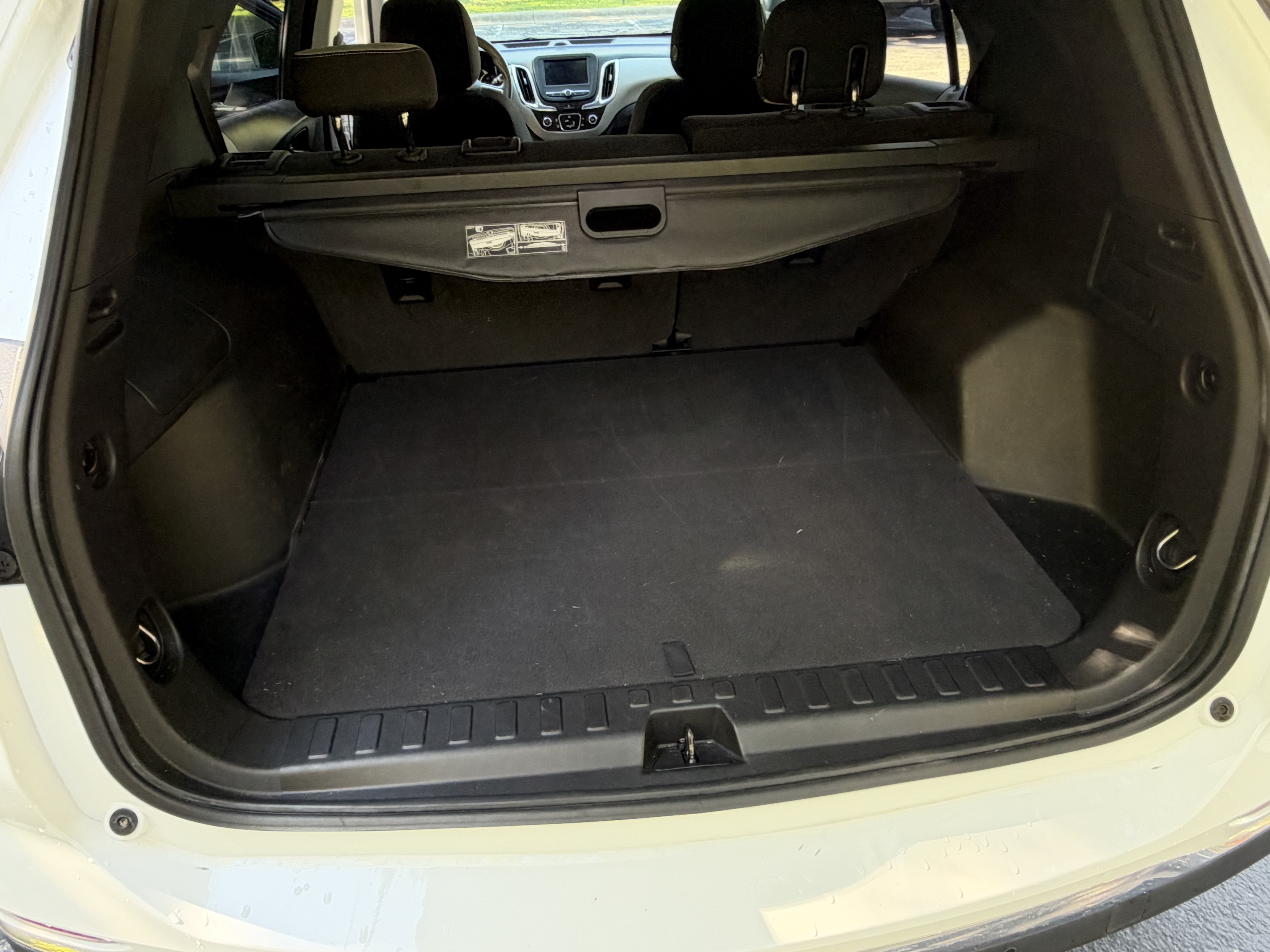 Used 2020 Chevrolet Equinox LT FWD image 14