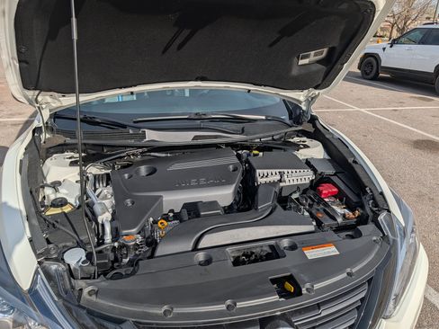 Used 2018 Nissan Altima 2.5 SR w/ SR Midnight Edition image 20