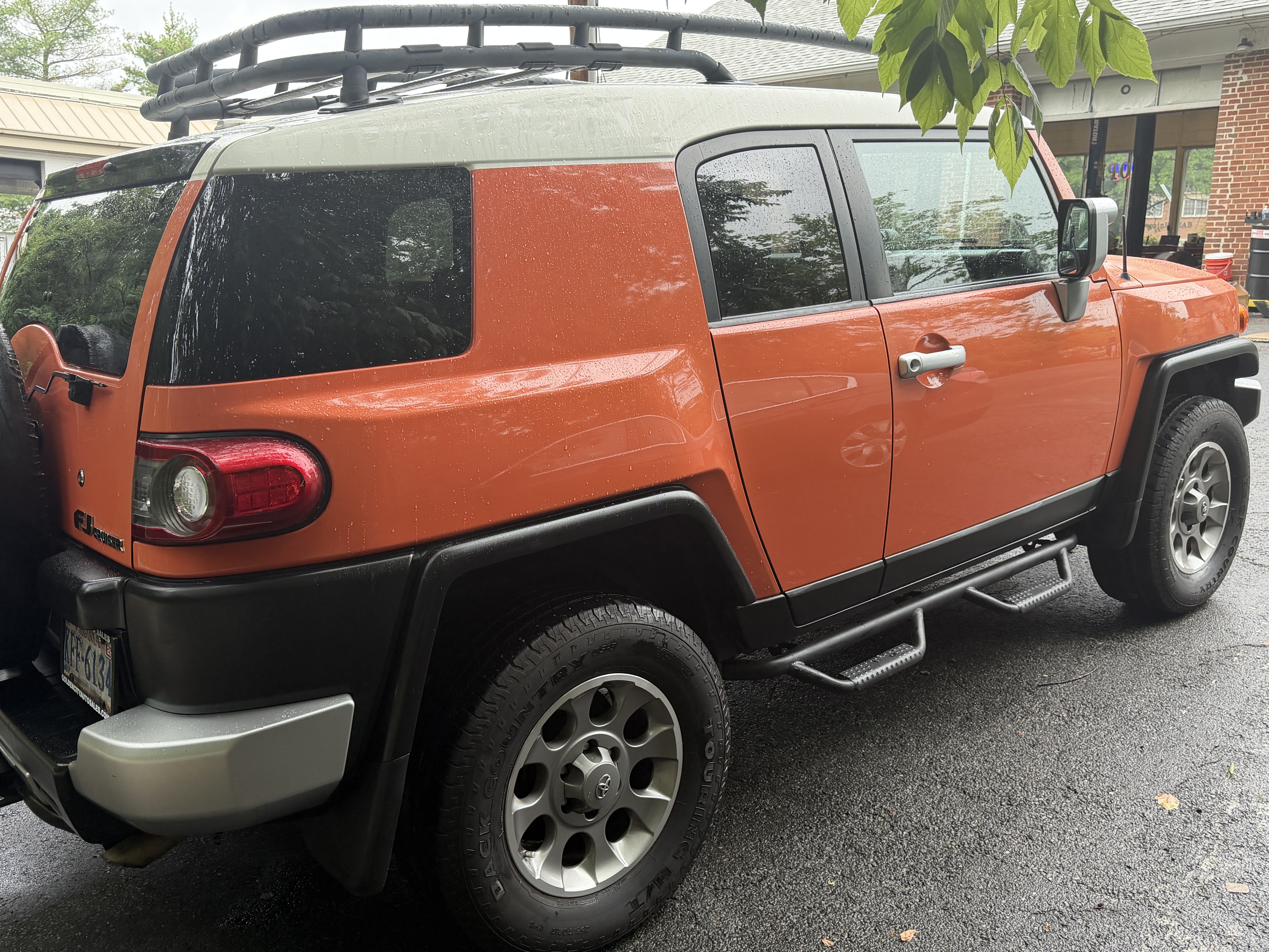 Used 2013 Toyota FJ Cruiser 4WD w/ Convenience Pkg image 5