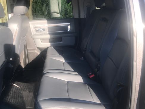 Used 2018 RAM 2500 Big Horn image 9