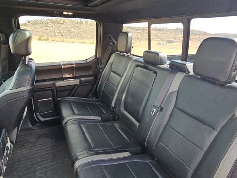 Used 2017 Ford F150 Raptor w/ Equipment Group 802A Luxury image 17