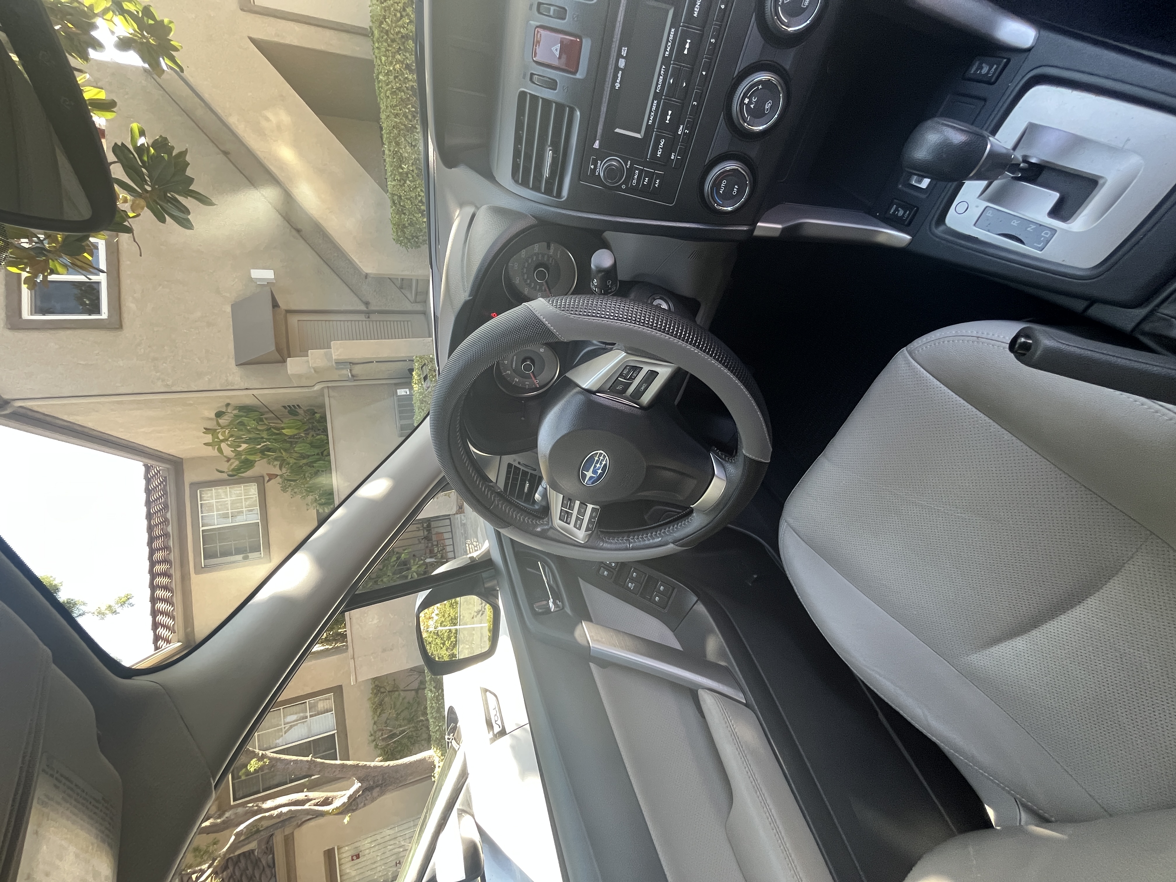 Used 2015 Subaru Forester 2.5i Limited AWD/4WD image 15
