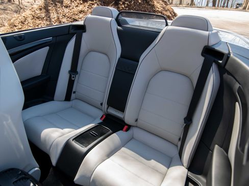 Used 2014 Mercedes-Benz E 350 Cabriolet image 13