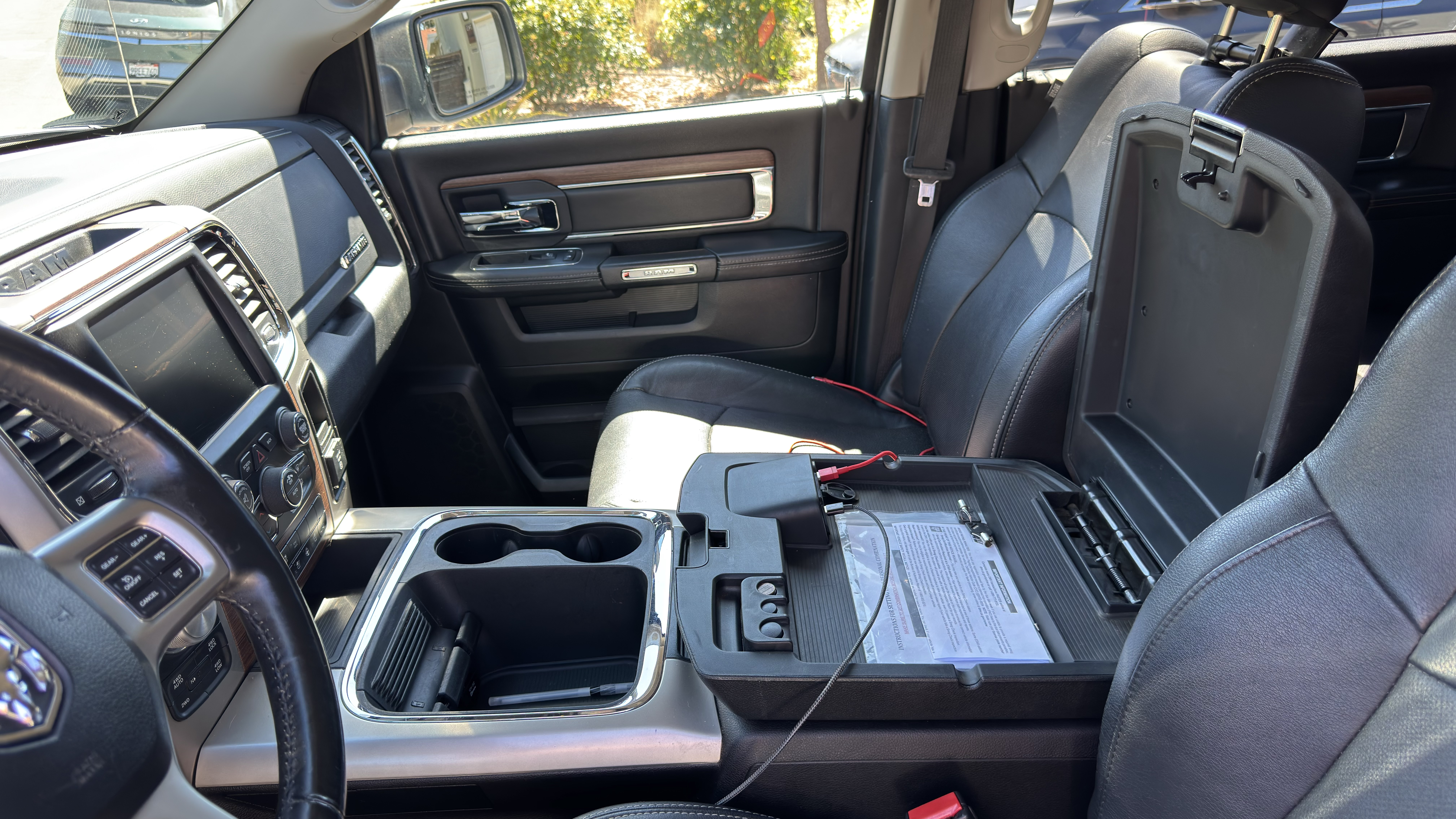 Used 2016 RAM 1500 Laramie AWD/4WD image 16