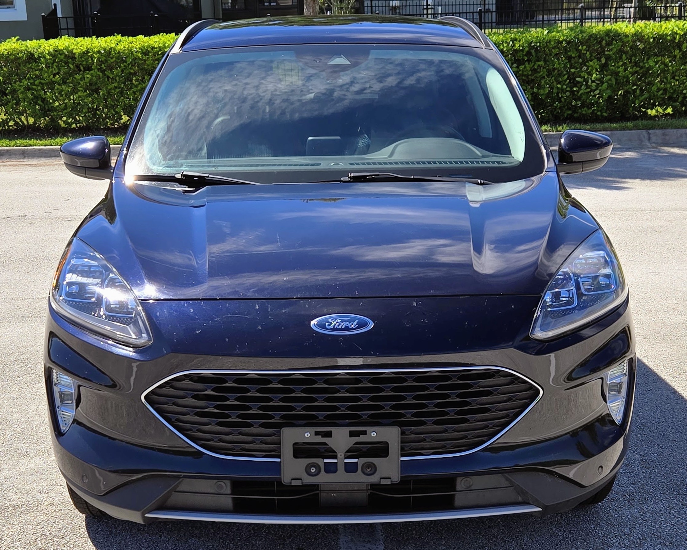Used 2021 Ford Escape Titanium AWD/4WD image 4