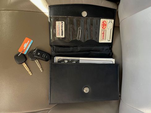 Used 2007 Toyota 4Runner Limited image 9