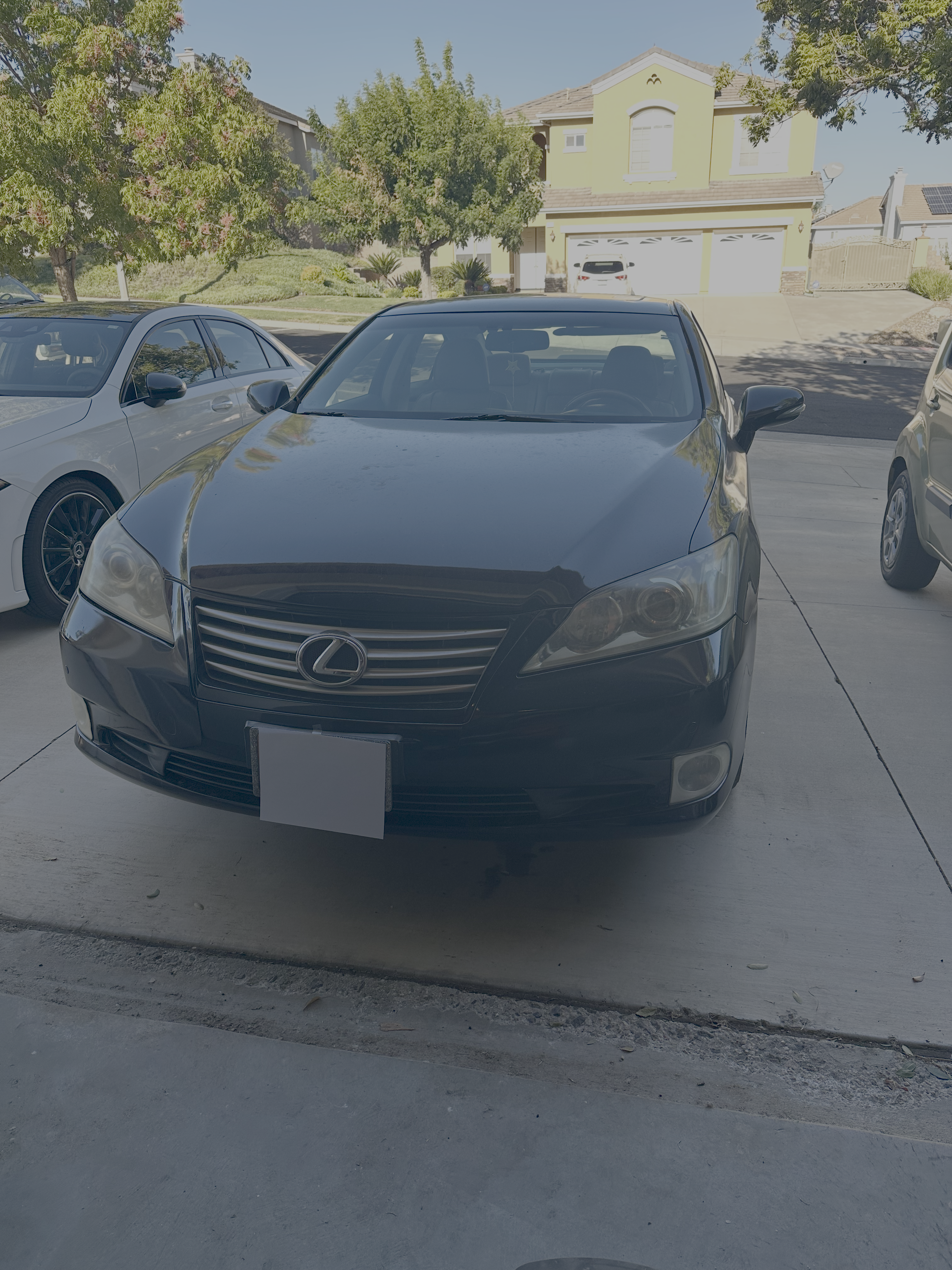 Used 2010 Lexus ES 350 FWD image 1