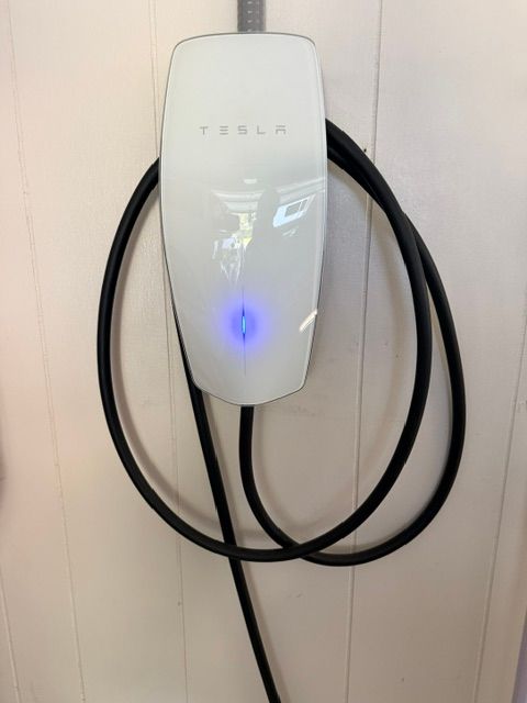 Used 2025 Tesla Model 3 Long Range RWD image 11