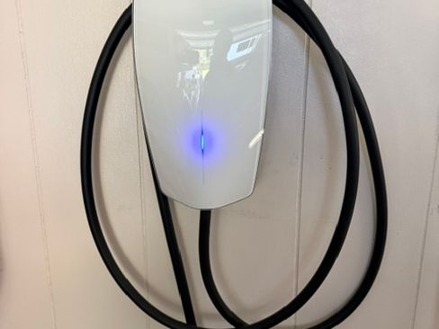 Used 2025 Tesla Model 3 Long Range RWD image 11