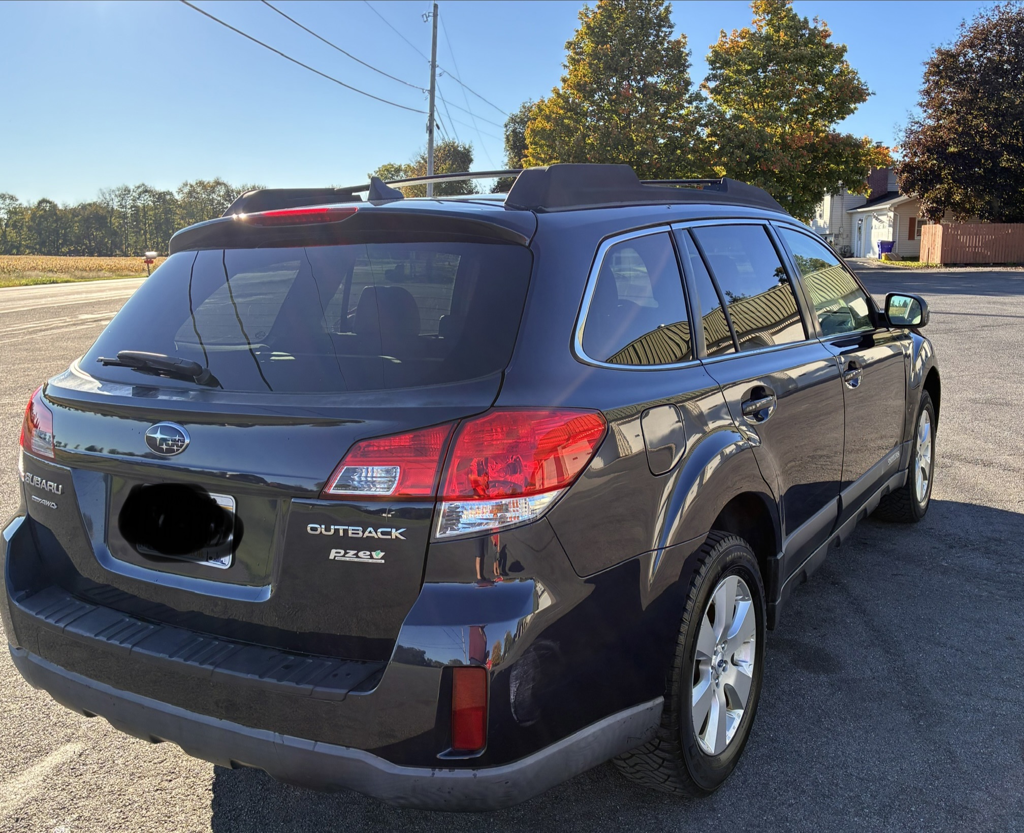 Used 2012 Subaru Outback 2.5i Limited AWD/4WD image 4