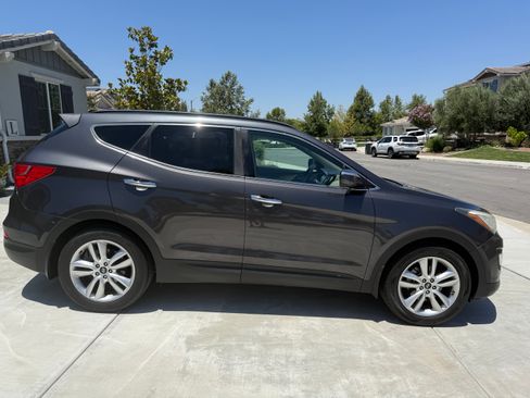 Used 2016 Hyundai Santa Fe Sport w/ Option Group 03 FWD image 8