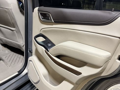 Used 2019 GMC Yukon Denali image 22