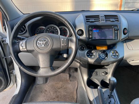 Used 2012 Toyota RAV4 Limited w/ Navigation Value Pkg image 9