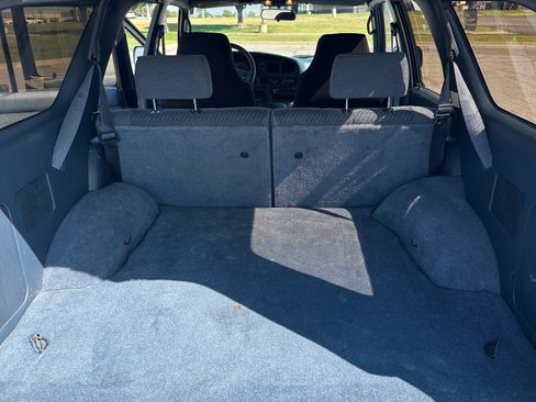 Used 1993 Toyota 4Runner SR5 RWD image 12